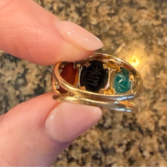 ✨ Vintage 14K Gold Egyptian Scarab Ring | Onyx, Jade & Carnelian✨ - Picture 4 of 8